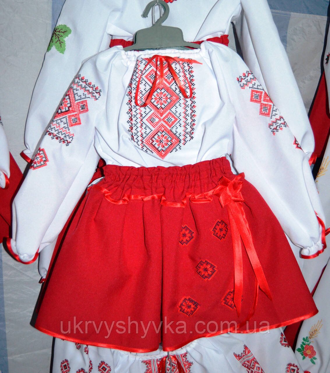 дитячий костюм